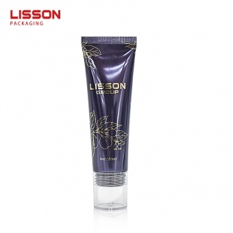 세라믹 마사지 도구가 달린 50ml 플라스틱 화장품 튜브